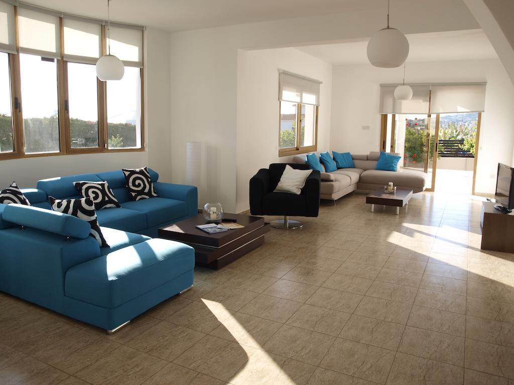 Mariandy Villa 2 Coral Bay Room photo